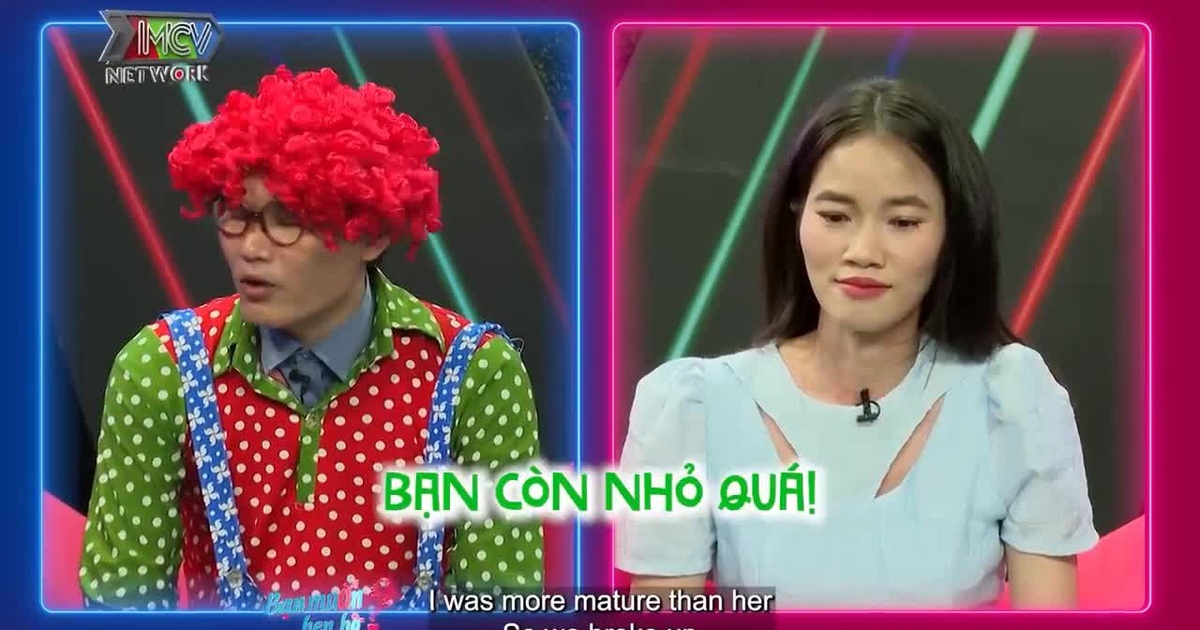 Video: Phó giám đốc cải trang thành chú hề, lên truyền hình tìm bạn gái | Báo Dân trí