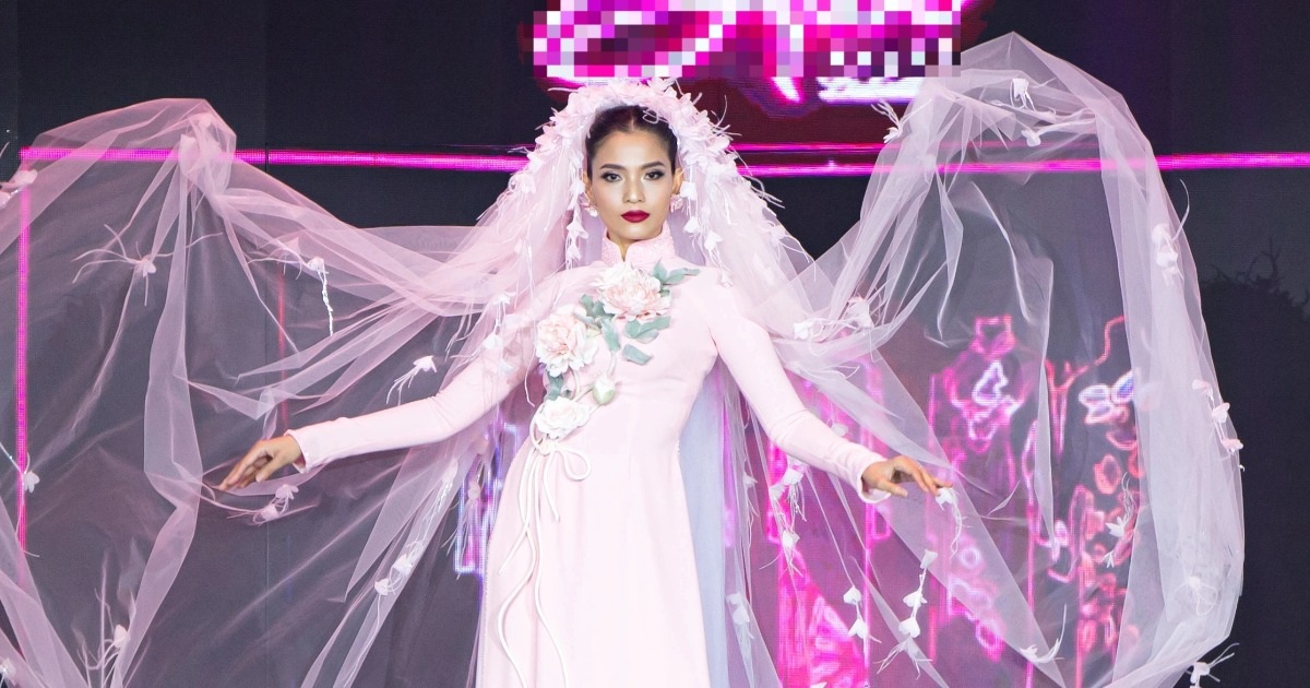 Gallery - "Mỹ nhân ăn chay" Trương Thị May diễn áo dài cưới, nói gì về việc kết hôn? | Báo Dân trí