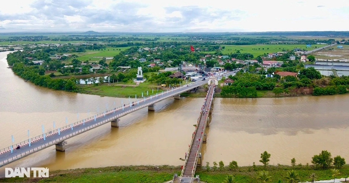 Giàn loa phóng thanh được phục dựng tại Cụm Di tích Quốc gia đặc biệt Đôi bờ Hiền Lương - Bến Hải (Ảnh: Nhật Anh).